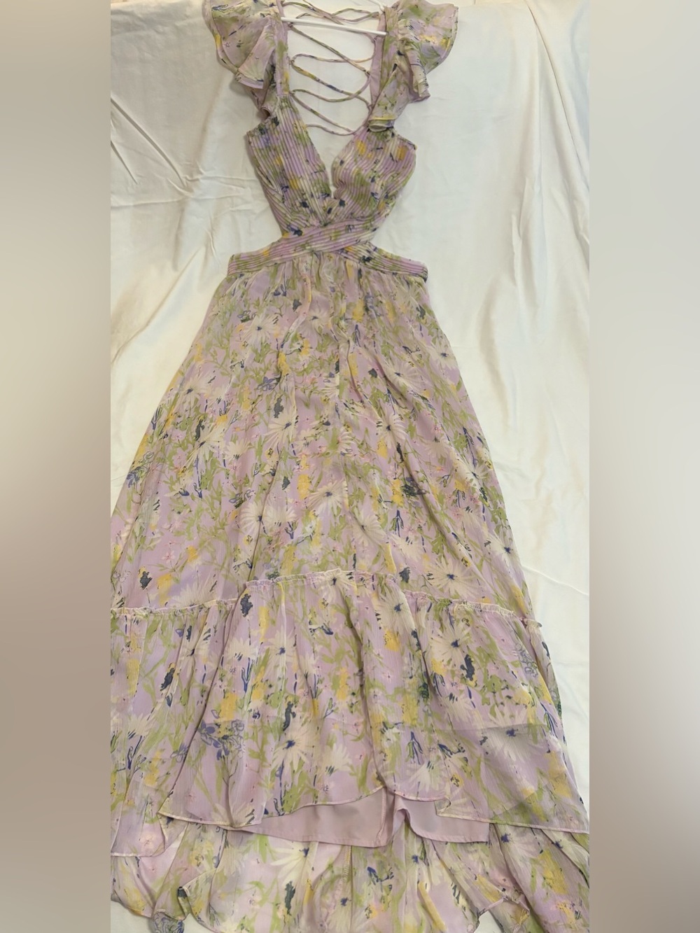Astr The Label - Pastel Lilac Floral High-Low Maxi Dress with Lace-Up Back - L